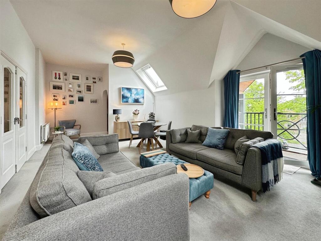 67ccd256--4BF2-9EC6-2E1B703A43BB-20060-000005DDEA4