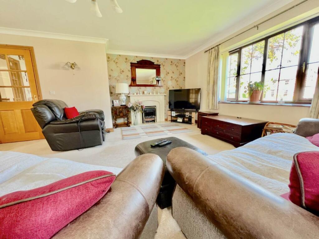 Lounge.
