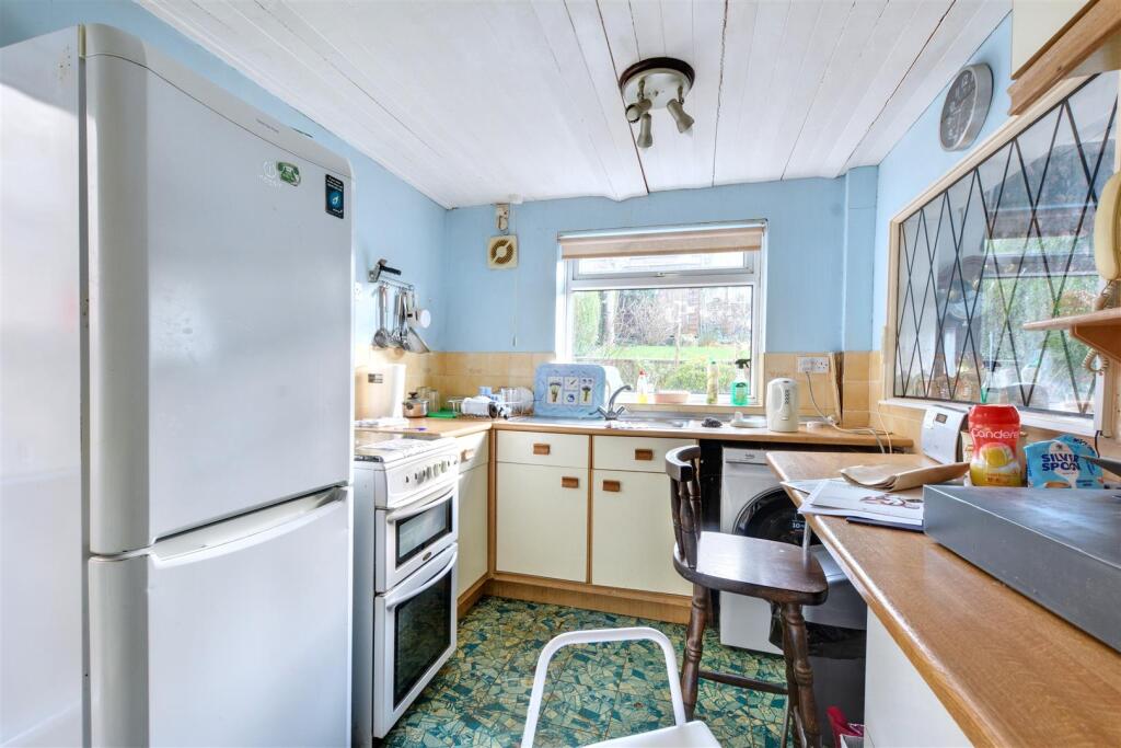 Kitchen_1.jpeg