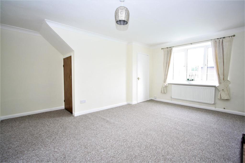 Lounge 3.jpg