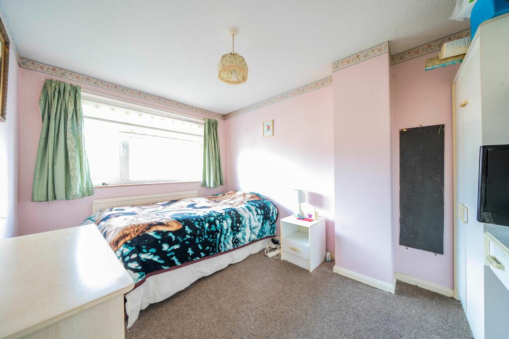 Bedroom One (2)