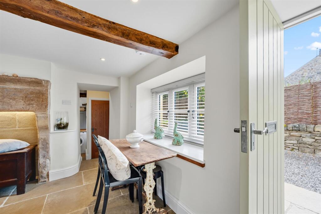Saxton Mee Laneside Cottage 042.jpg