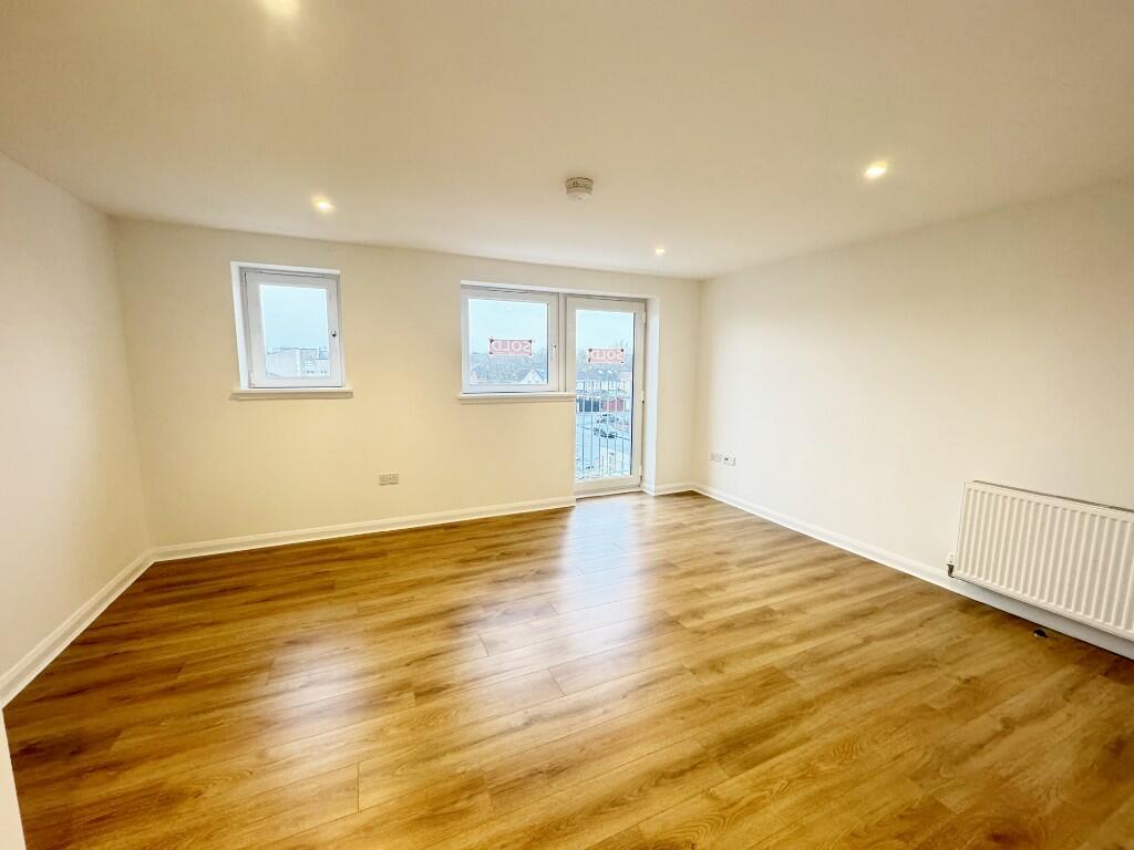 Lounge 3