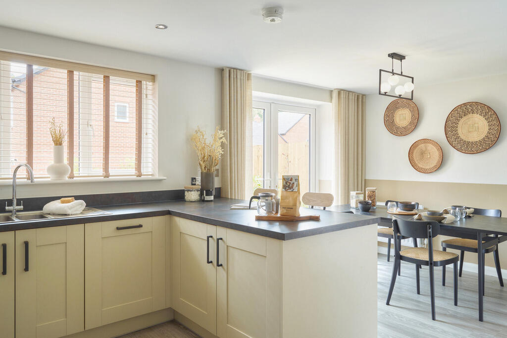 Bovis Kidderminster Crescent Cypress85464_Development_Hero_1280x853