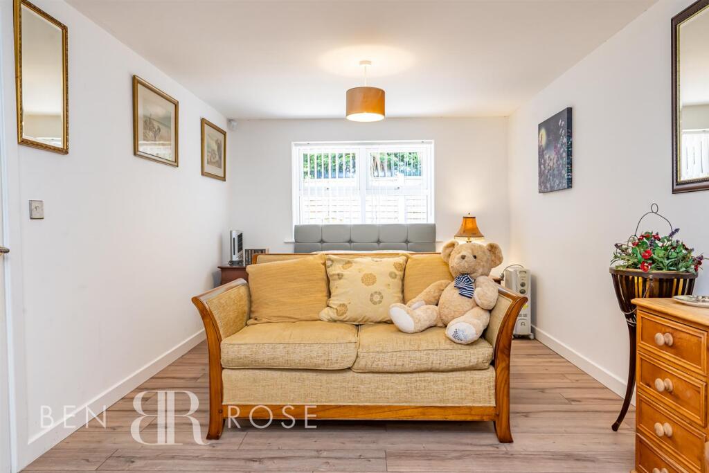 Bedroom Three / Lounge