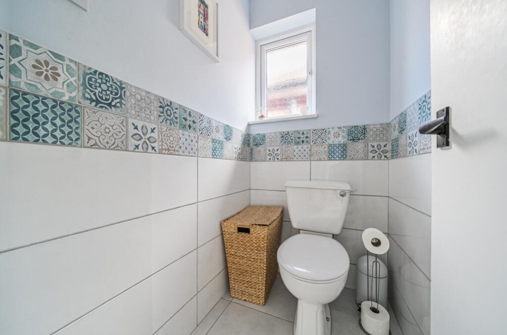 1355882-16-68c9e3fec9cfc