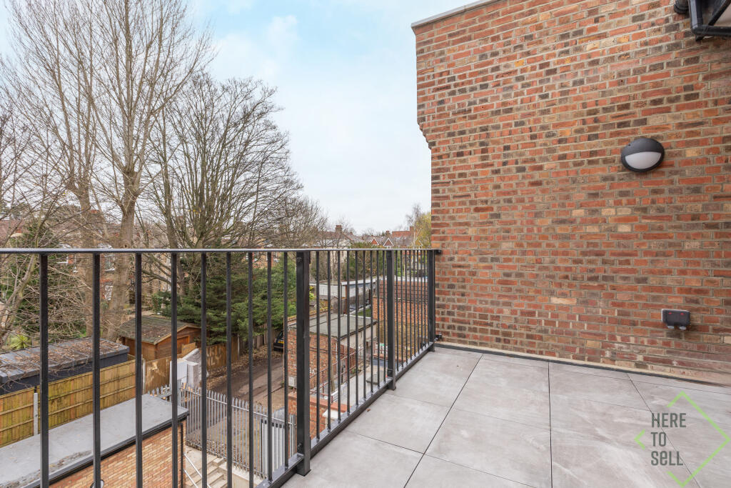 369 Green Lanes, London, N13 4JH-46