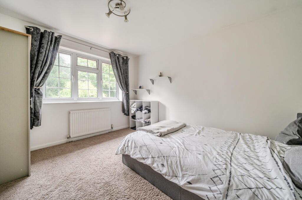 1332364-11-6890b2...