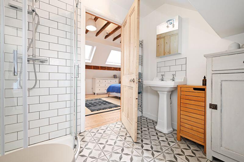 Second Floor Ensuite 