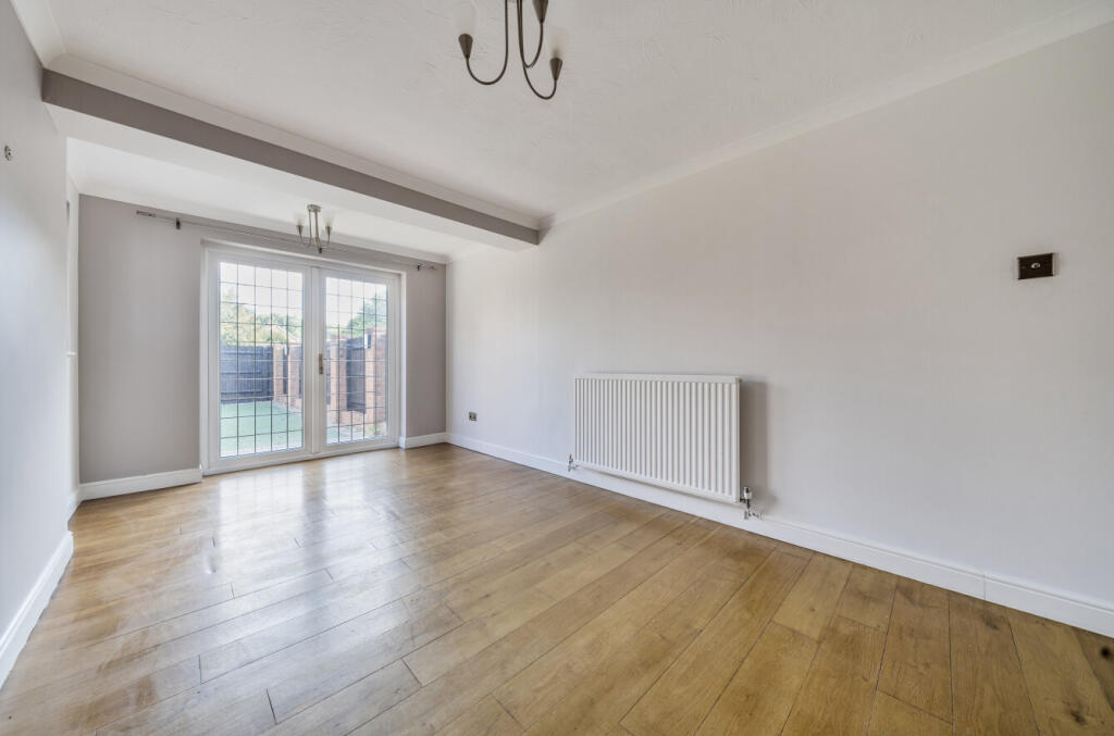 1340340-10-689da1...