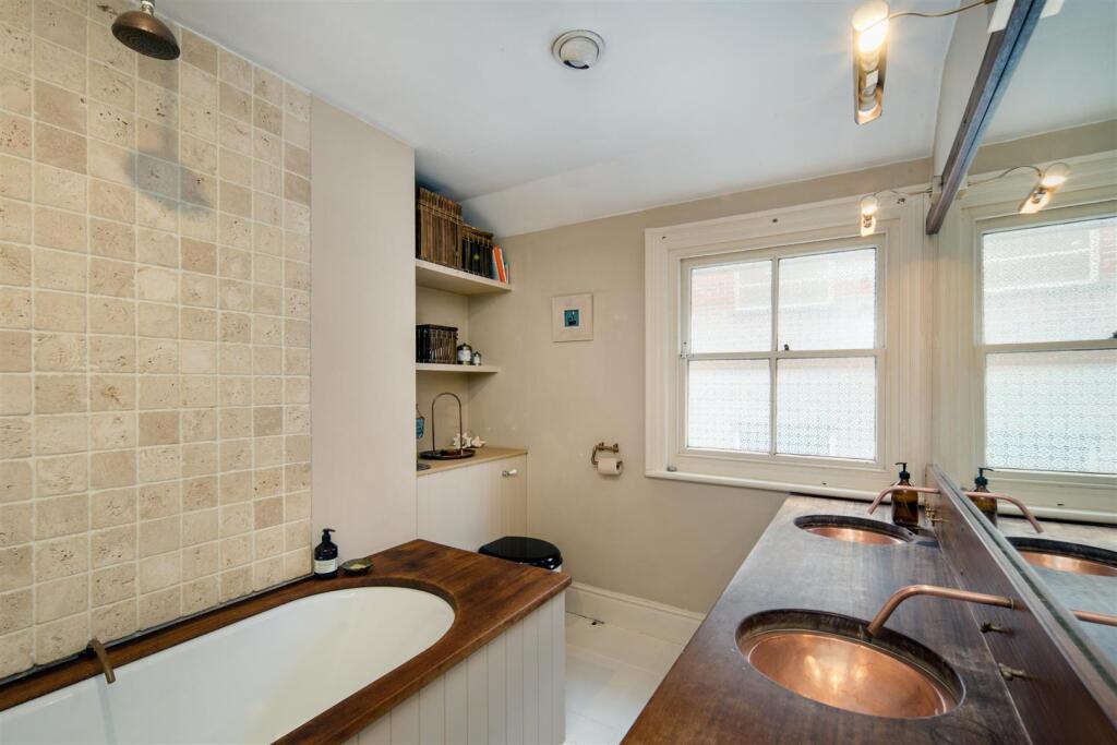 Bathroom-websize.jpeg