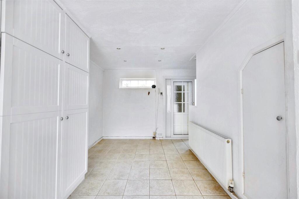 Kitchen Diner_4.jpeg