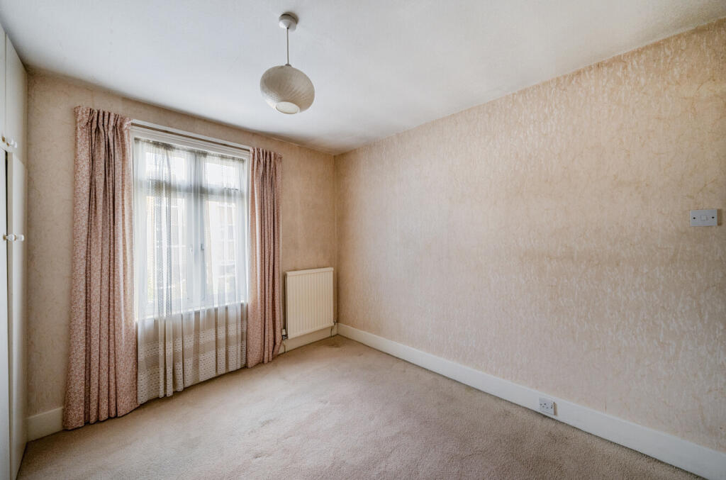 1305868-1-6846c62...