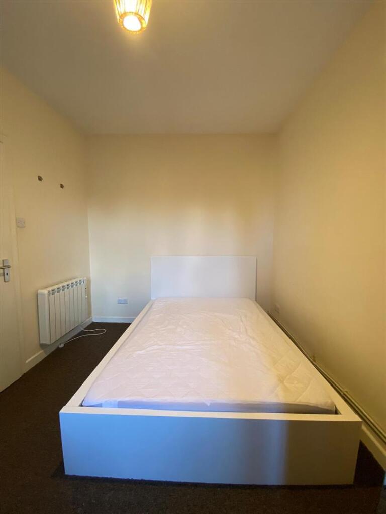 WhatsApp Image 2025-09-09 at 16.13.39 (3).jpeg