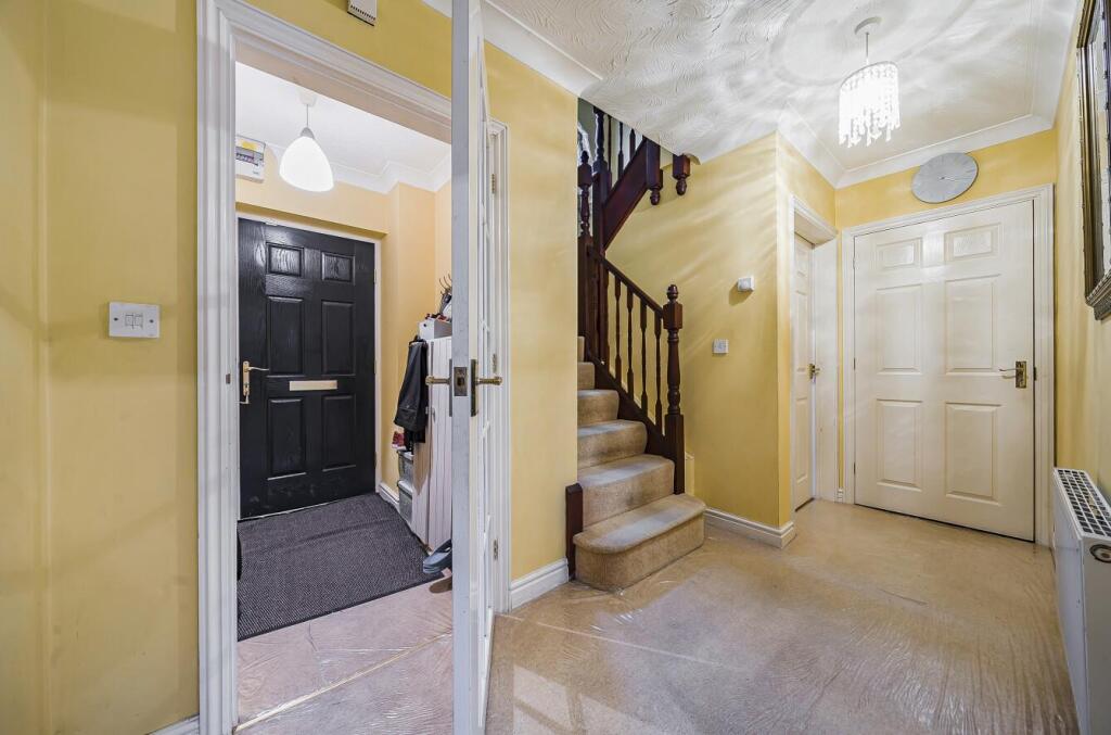 40 Durrell Drive, Rugby