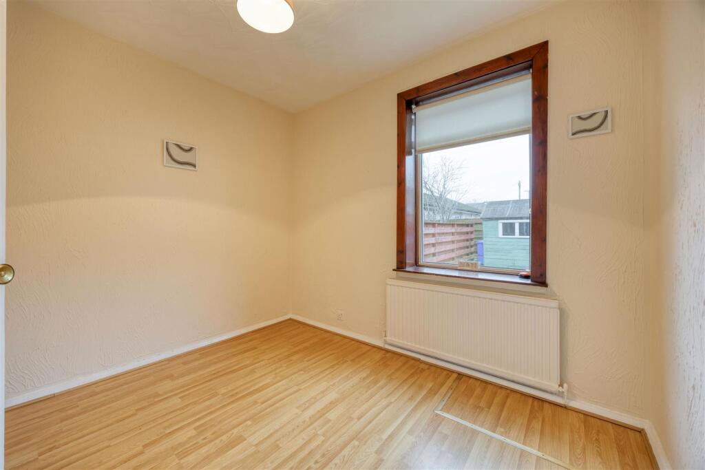 35_PARKBURN_AVE_LENZIE_009.JPEG