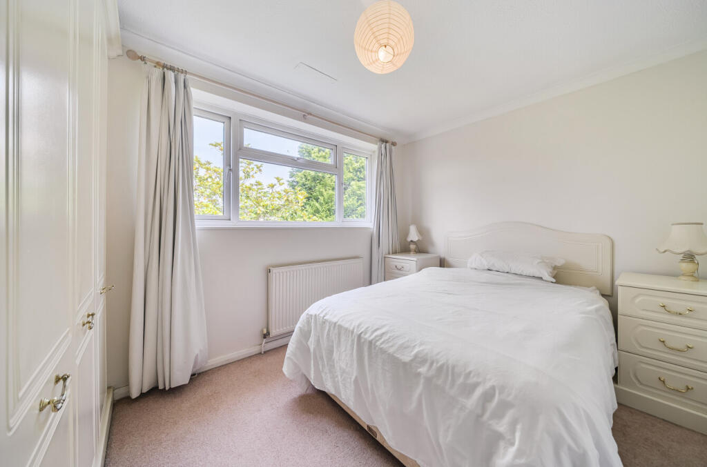 1310857-2-68554ce...