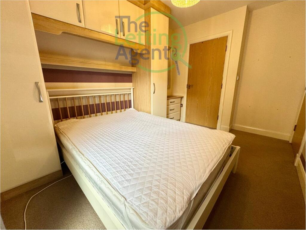 1st Double Bedroom