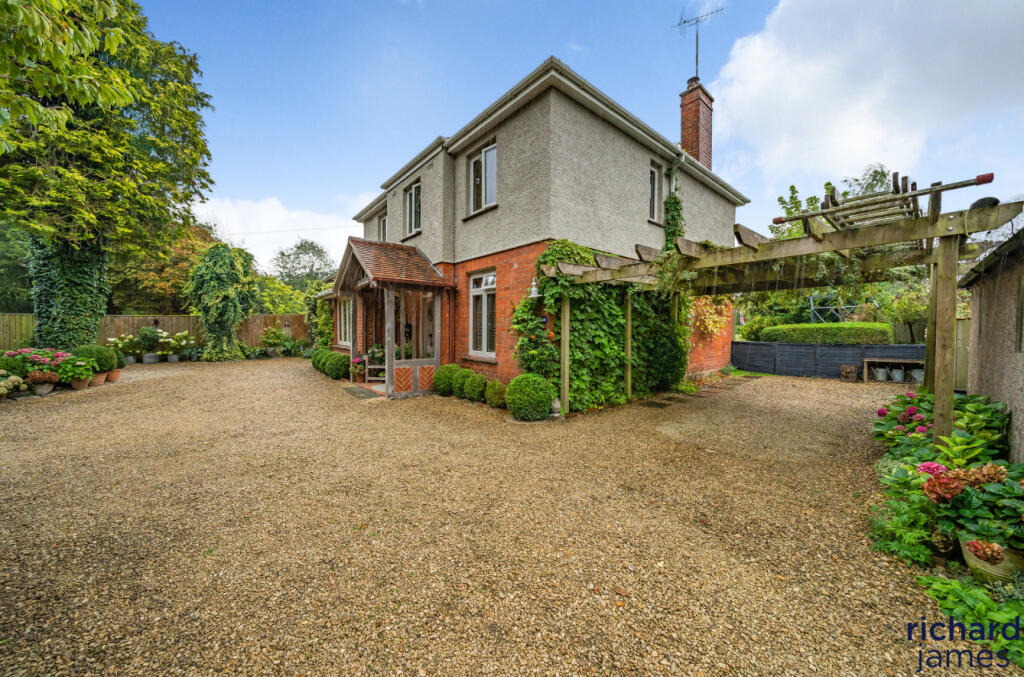 e21f0acc-fc00-424...