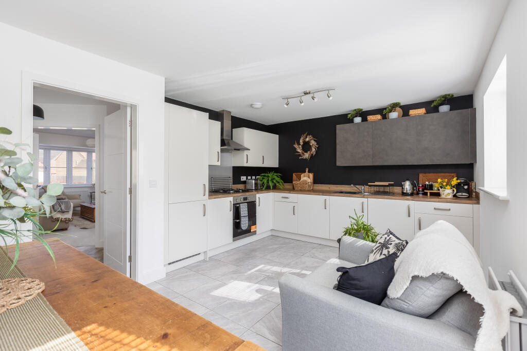 Hornbeam Road 7 Kitchen Dining Room-3