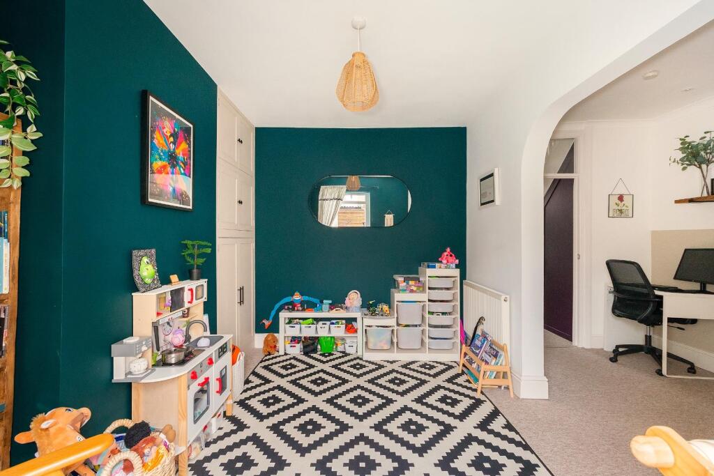 1A1R6BR - Play Room C.jpg