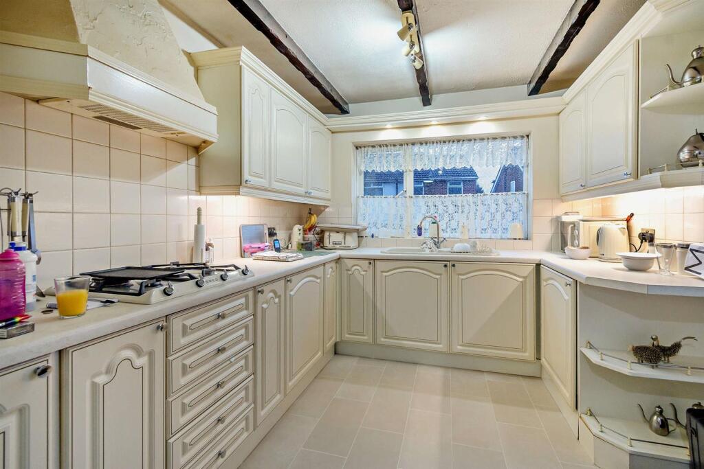 8634695-interior09-800.jpg