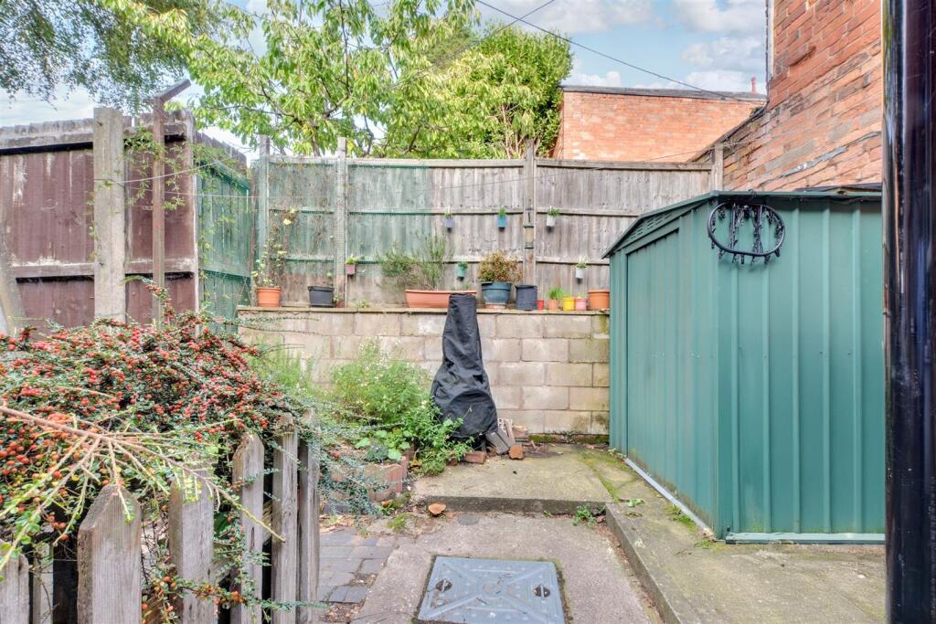 Garden_1.jpeg