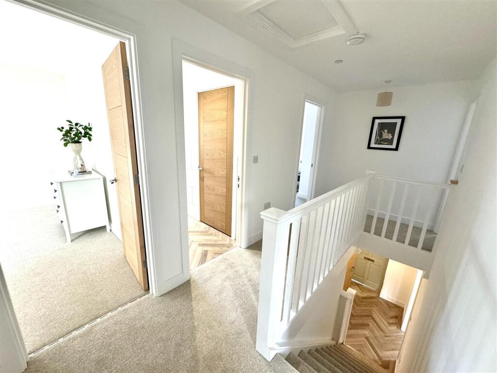 FIRST FLOOR STAIRS AND LANDING