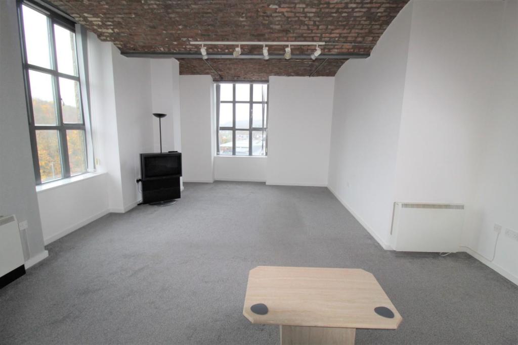 407 Ilex Mill