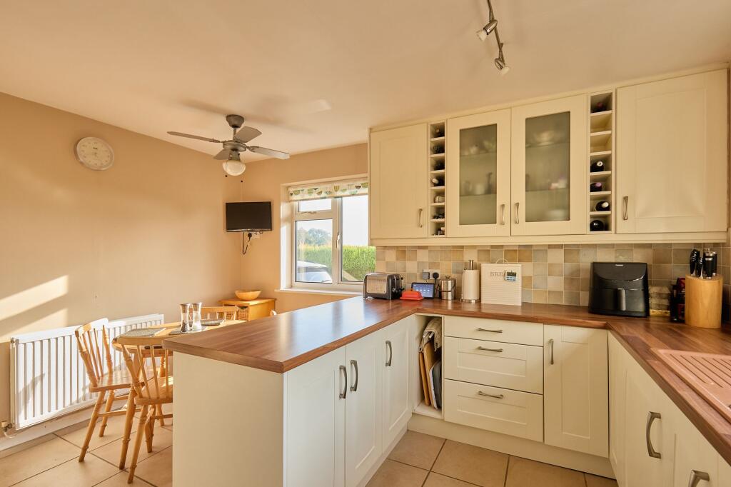 Main Kitchen