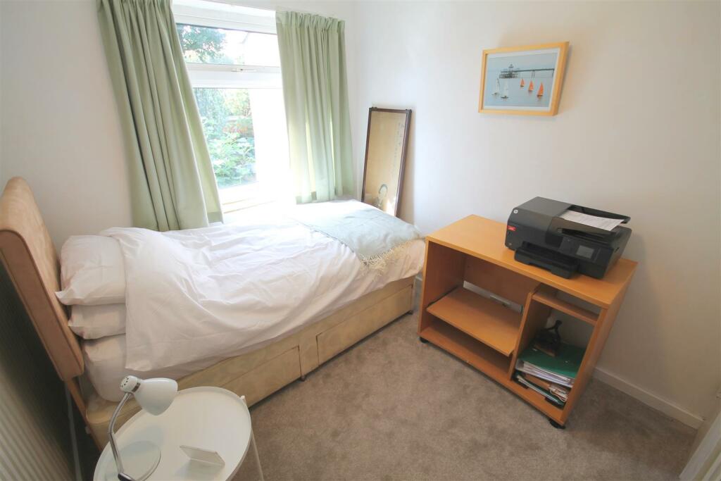 WD Bedroom 4i.JPG