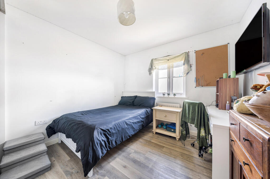 1316836-16-6862af...