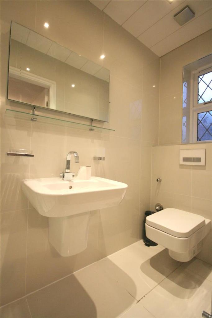 Bedroom 2 En-Suite 2