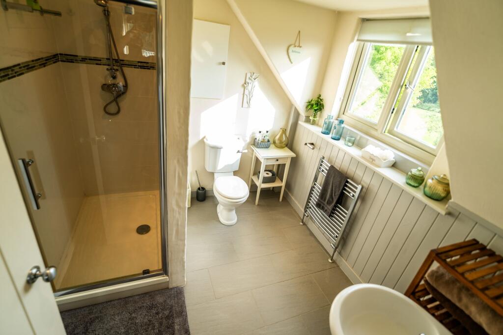 Bedroom Two En-Suite