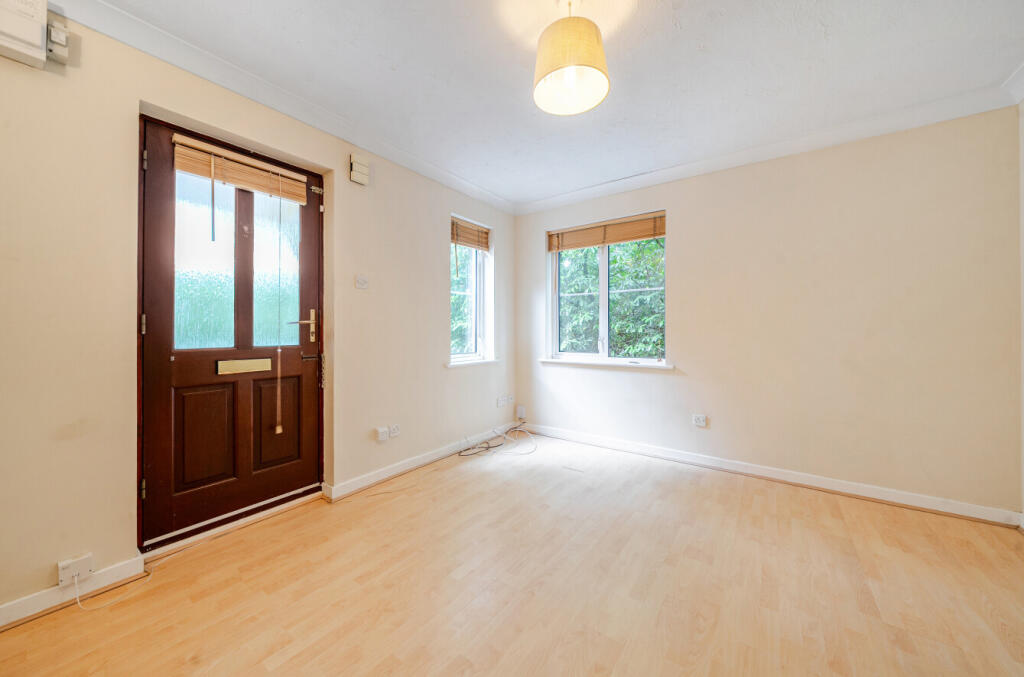 1330490-5-6883a15...