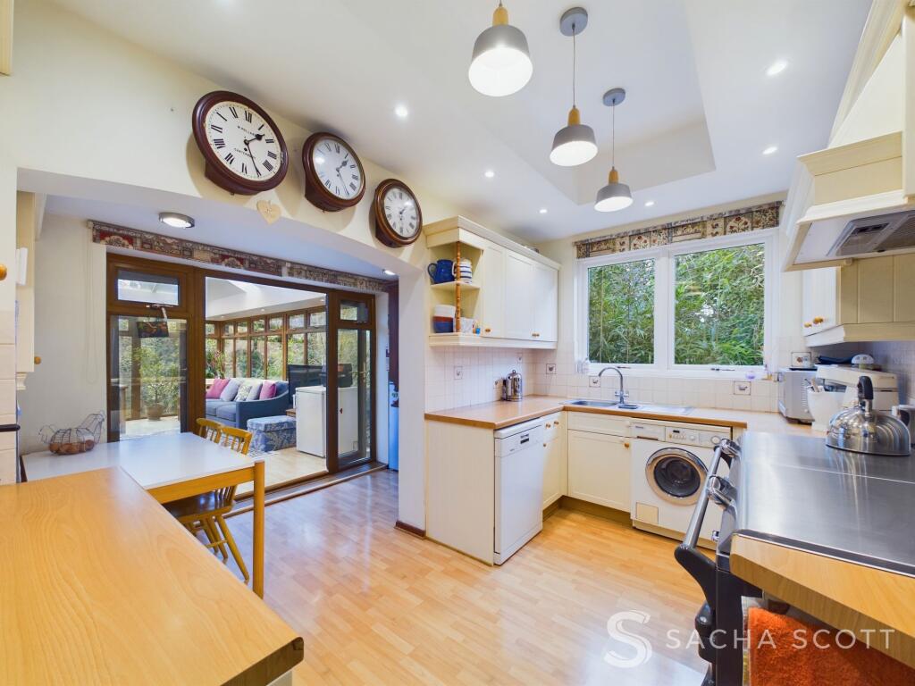 Kitchen / Breakfast Room