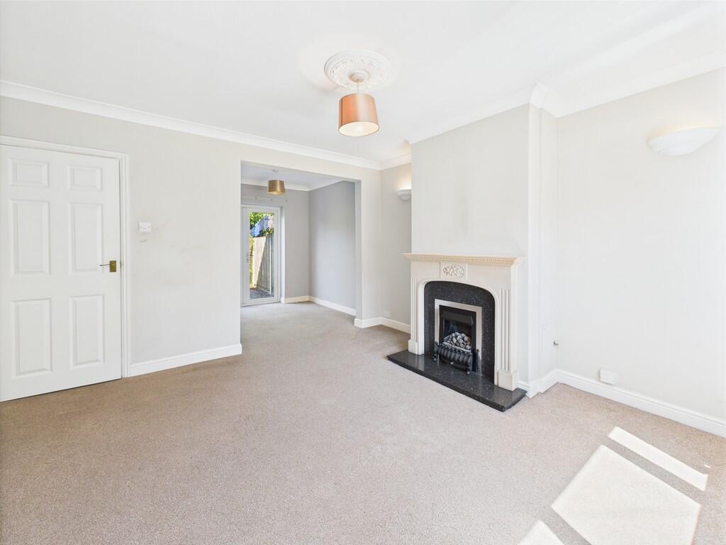 CAM02854G0-PR0380...