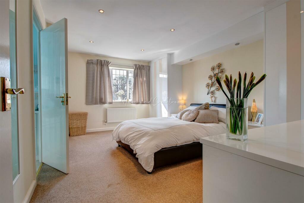 Maes Y Draenog (17).jpg