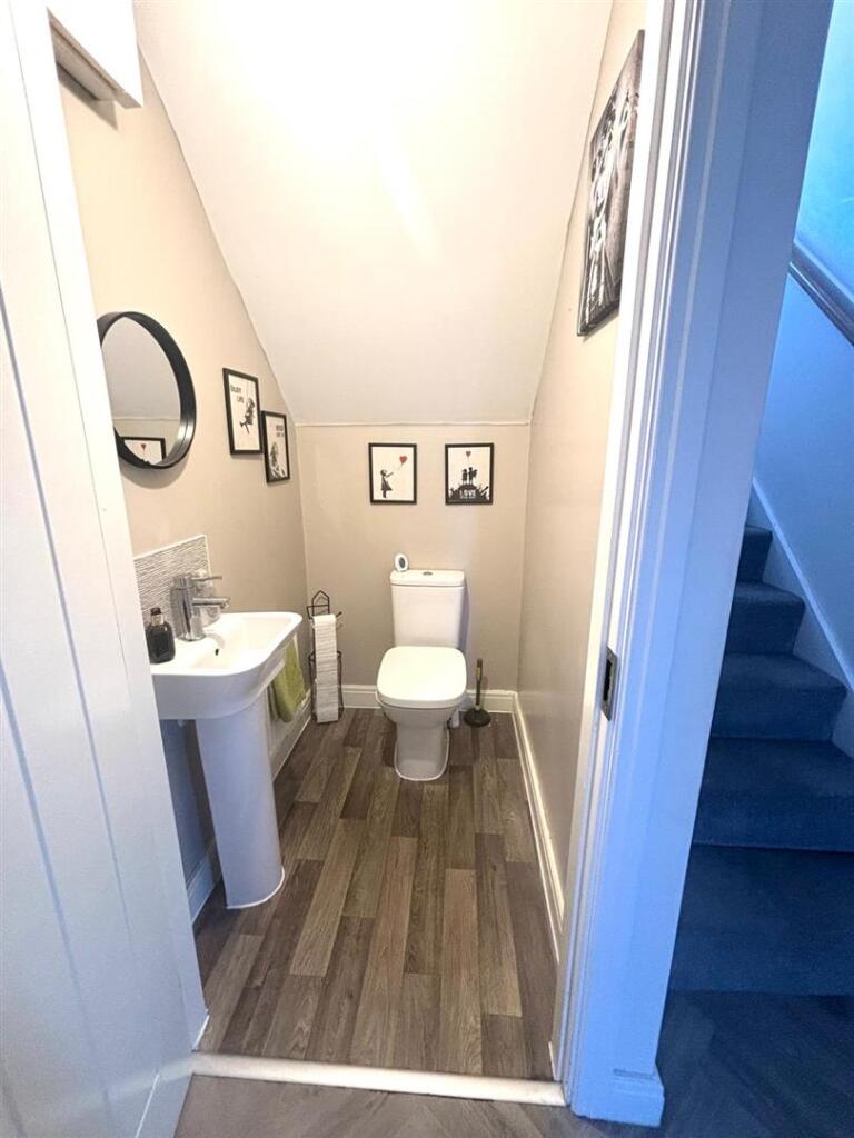 Downstairs Toilet jpeg