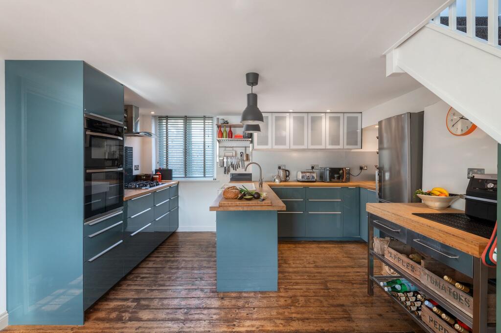 Old Assembly Rooms, Slapton Main Kitchen