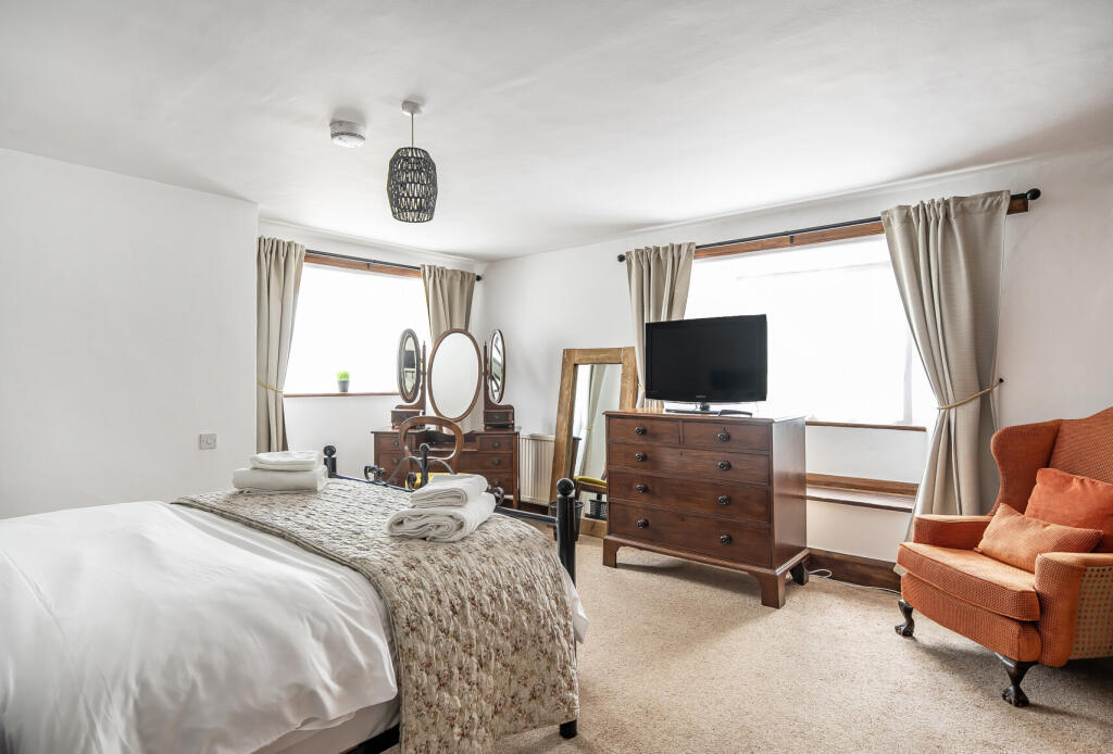 1349053-26-68c2d5...