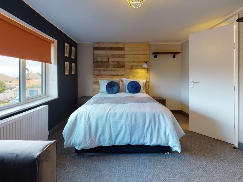 32-Lime-Road-Bedroom 5.jpg