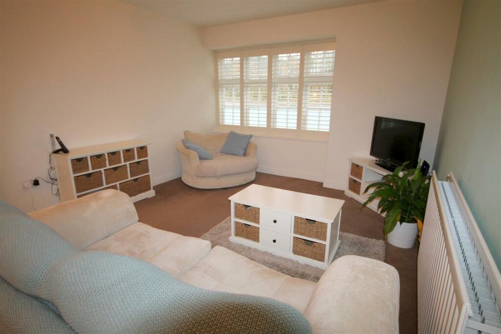lounge_8405.jpg