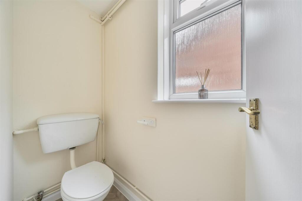 Post Office Row, Harlaston