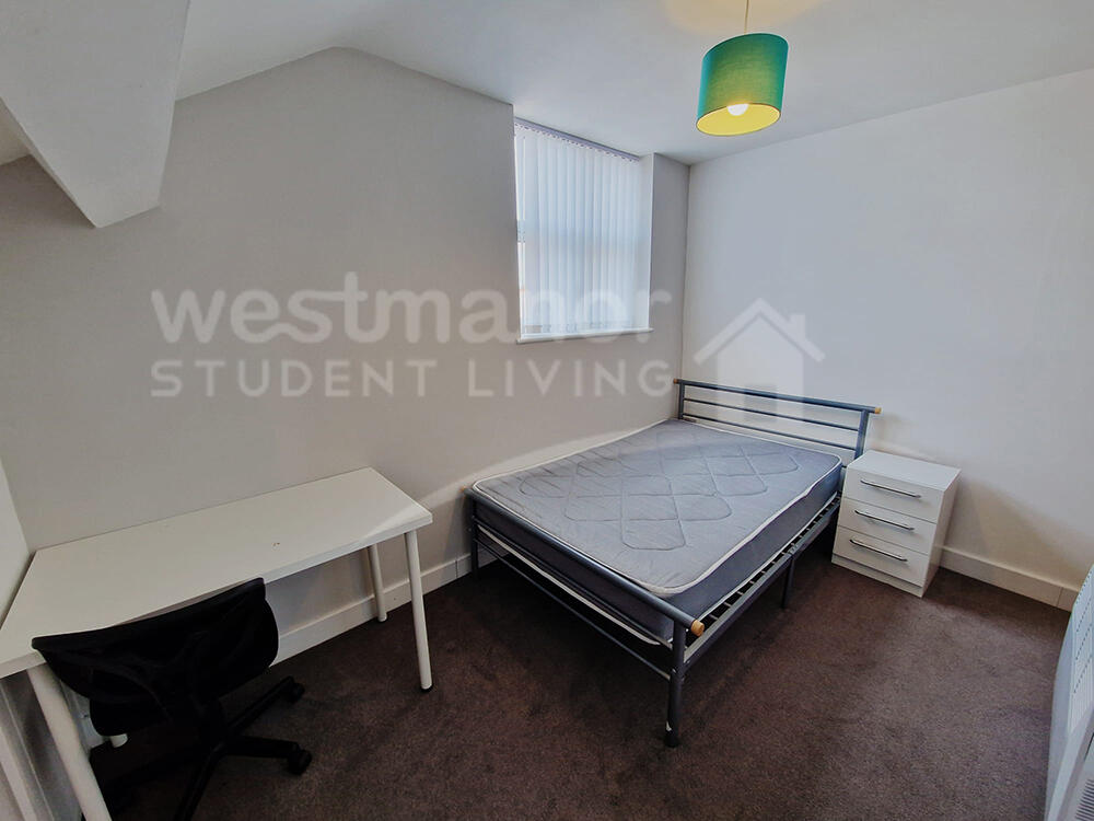 FLAT 13