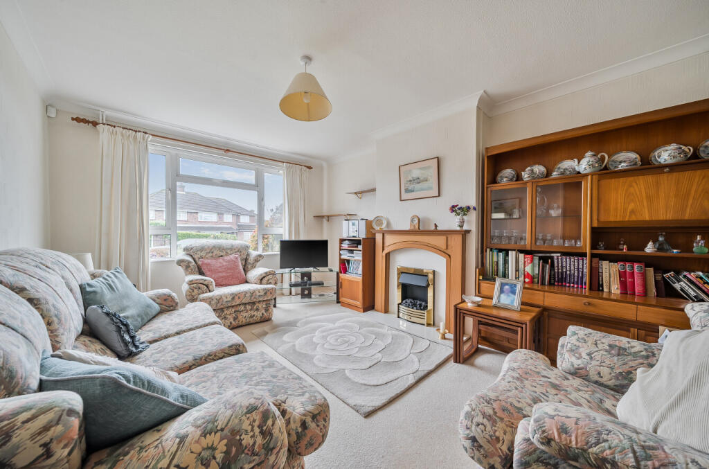 1375012-6-690c70c...