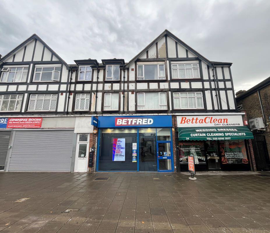 9B Tudor Parade, High Road, Romford, Essex, RM6 6PS