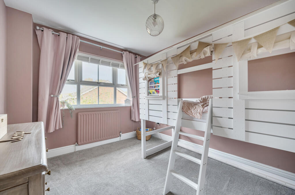 1372892-14-690390...