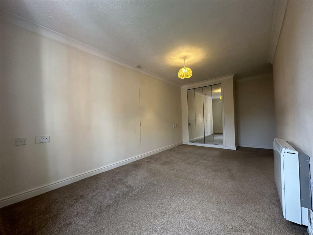 flat 16 - 6.jpg