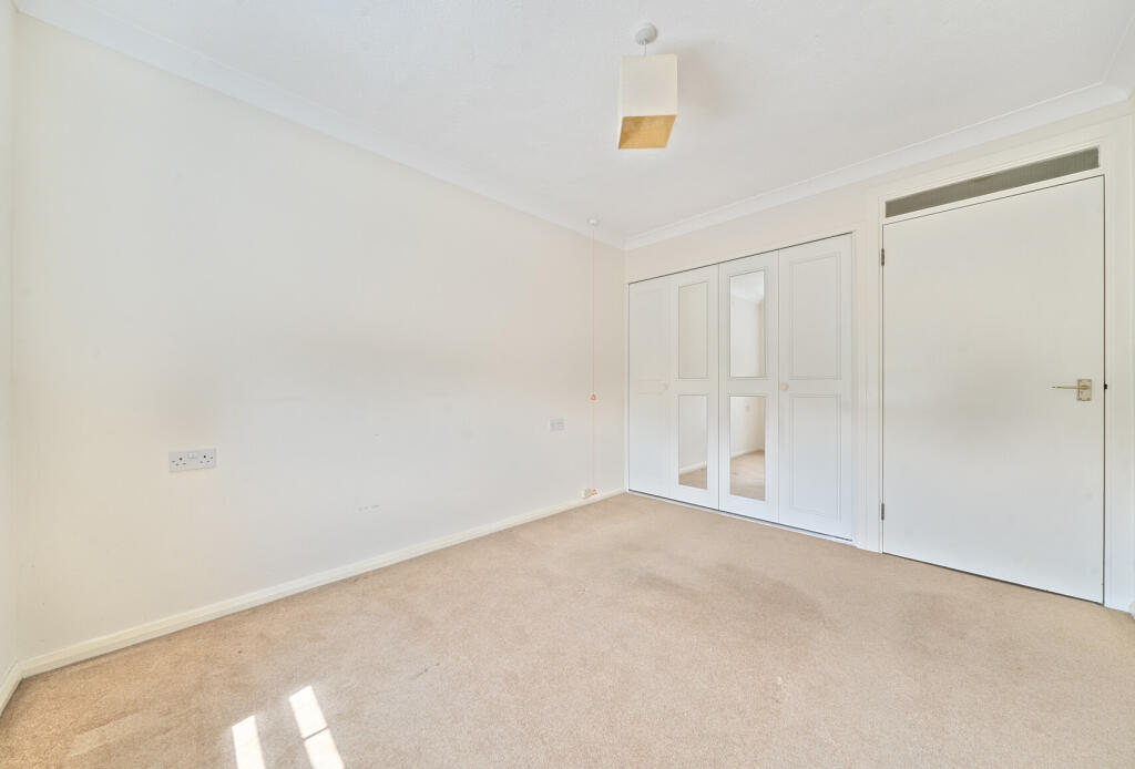 1328554-10-6883bb...